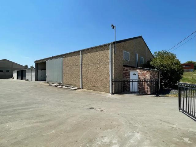 Local Commercial location à Soignies, Wallonie