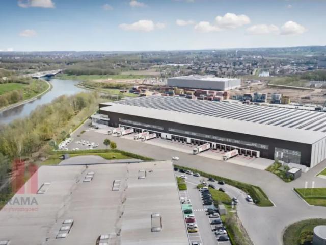 Local Commercial location à La Louvière, Wallonie