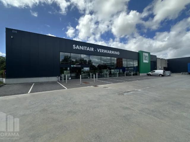 Local Commercial location à Sint-Jan, Ieper
