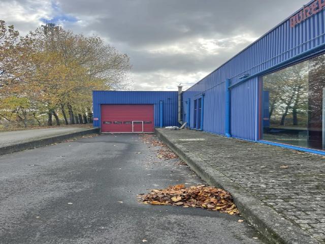 Local Commercial location à Charleroi, Wallonie