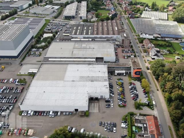 Local Commercial location à Kontich, Antwerpen