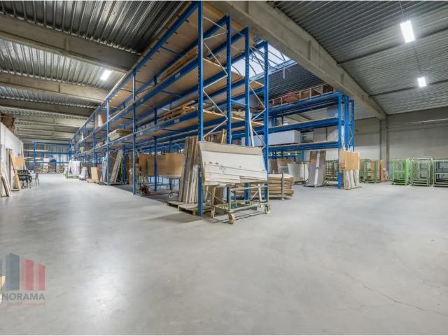 Local Commercial location à Ouwegem, Oost-Vlaanderen