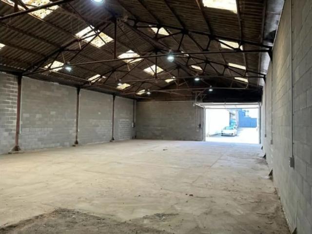 Local Commercial location à Liège, Wallonie