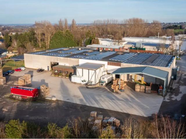 Local Commercial location à Blegny, Wallonie