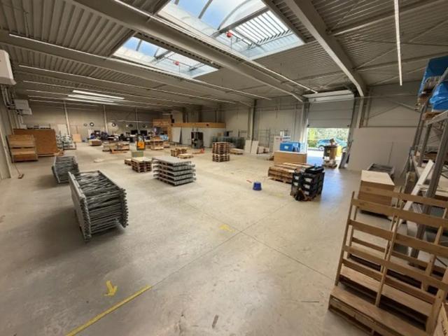 Local Commercial location à Beersel, Brabant