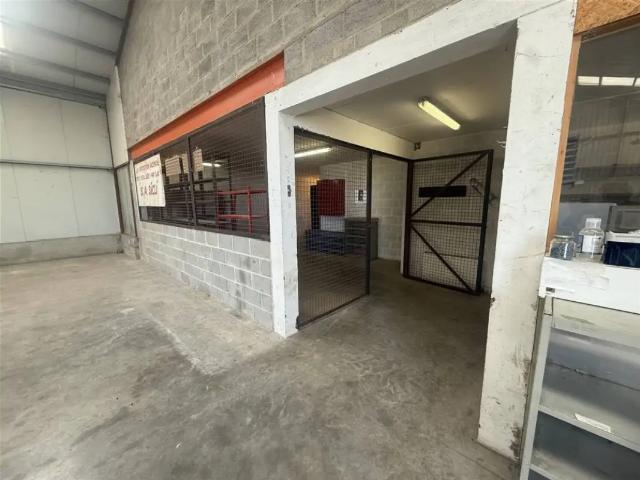 Local Commercial location à Sprimont, Wallonie