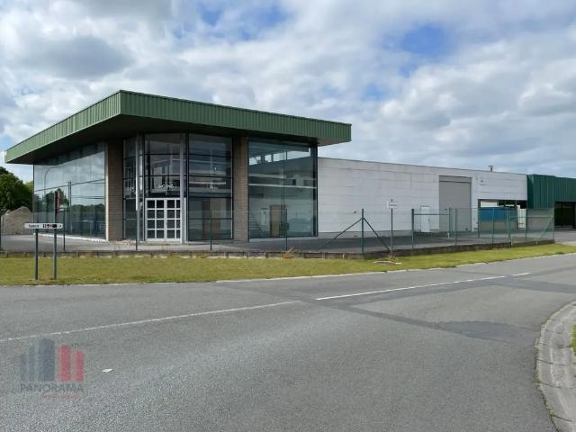 Local Commercial location à Tielt, West-Vlaanderen