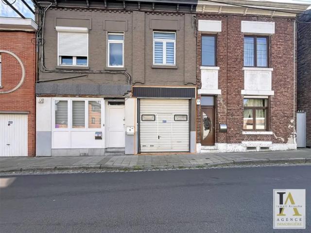 Local Commercial location à Saint-nicolas, Wallonie