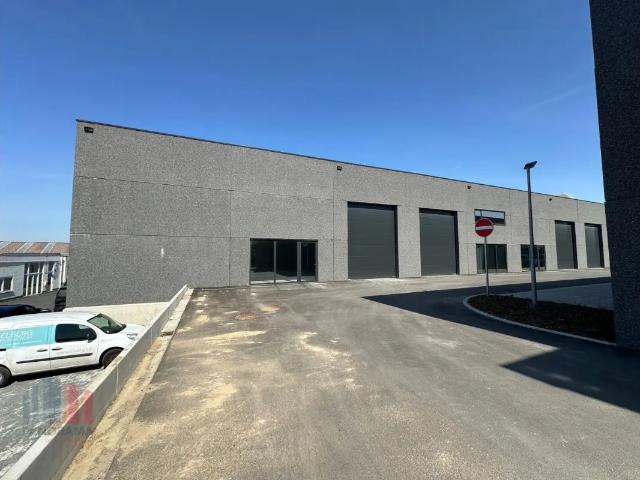 Local Commercial location à Mouscron, Wallonie