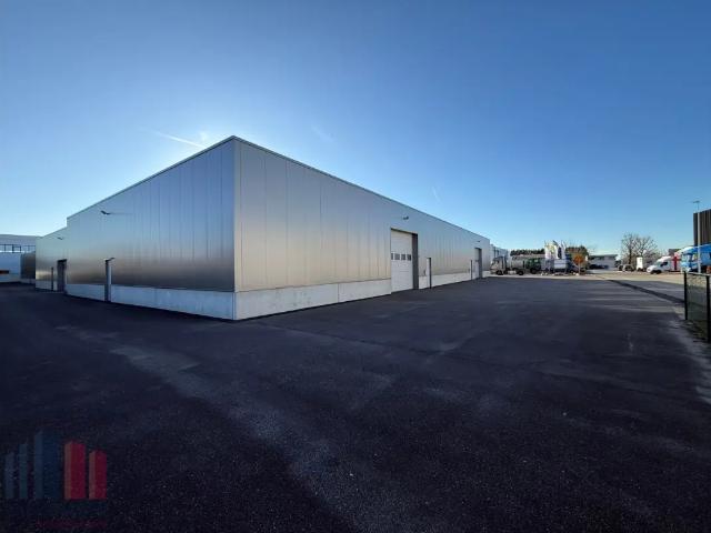 Local Commercial location à Ouwegem, Oost-Vlaanderen