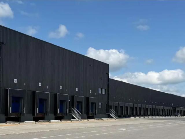 Local Commercial location à Nijvel, Wallonie