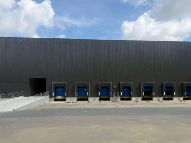Local Commercial location à Nijvel, Wallonie