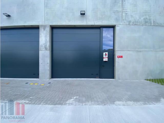 Local Commercial location à Oostkamp, West-Vlaanderen