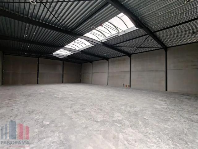 Local Commercial location à Oostkamp, West-Vlaanderen