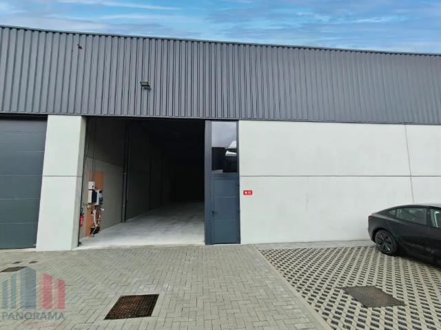Local Commercial location à Oostkamp, West-Vlaanderen