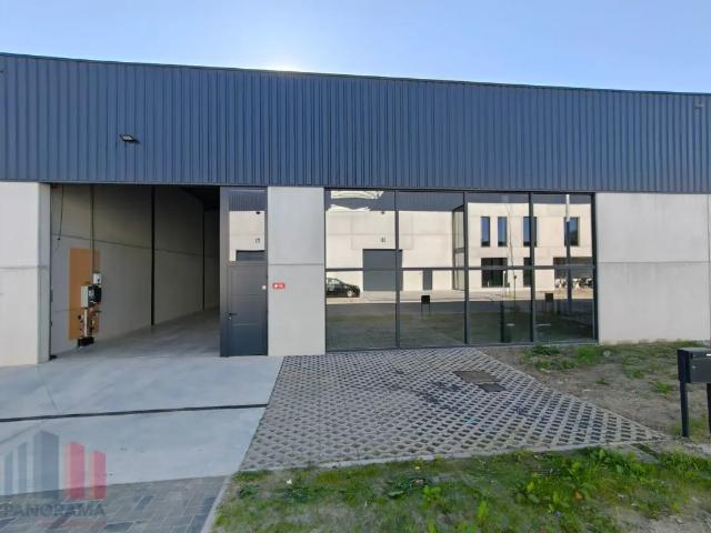 Local Commercial location à Oostkamp, West-Vlaanderen