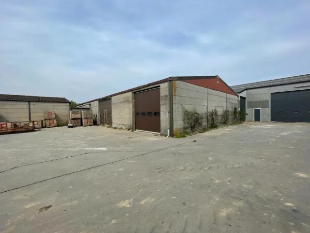 Local Commercial location à Zonnebeke, West-Vlaanderen