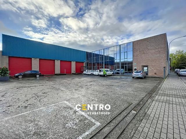 Local Commercial location à Roeselare, West-Vlaanderen