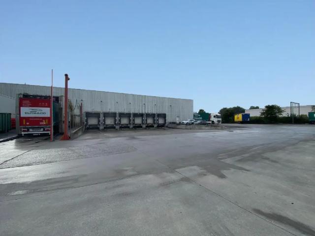 Local Commercial location à Roeselare, West-Vlaanderen