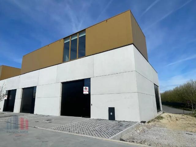Local Commercial location à Roeselare, West-Vlaanderen