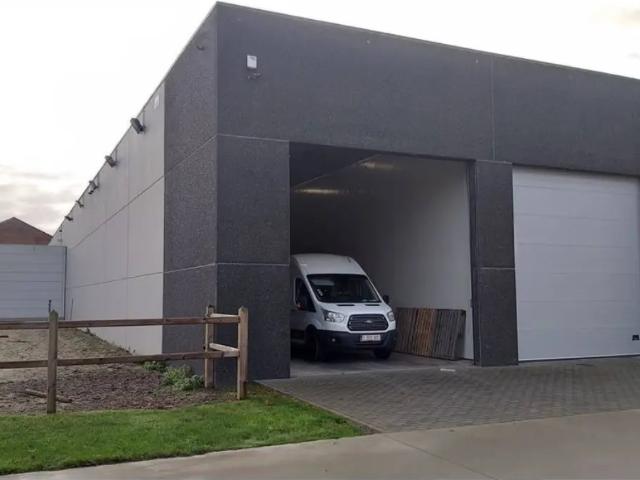 Local Commercial location à Waregem, West-Vlaanderen