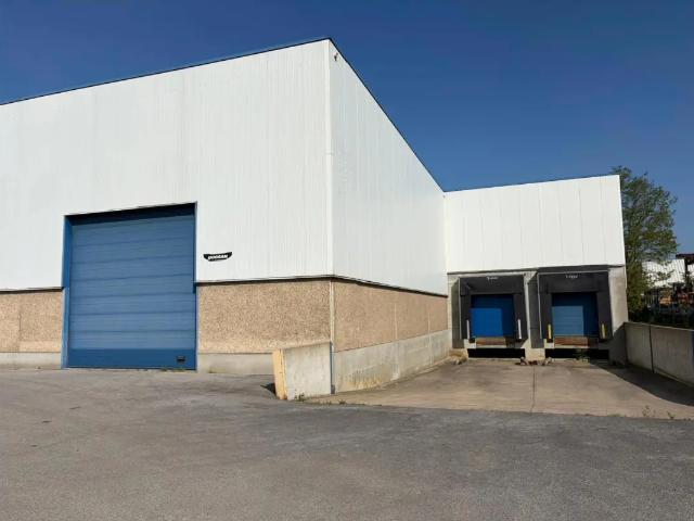Local Commercial location à Sint-niklaas, Oost-Vlaanderen