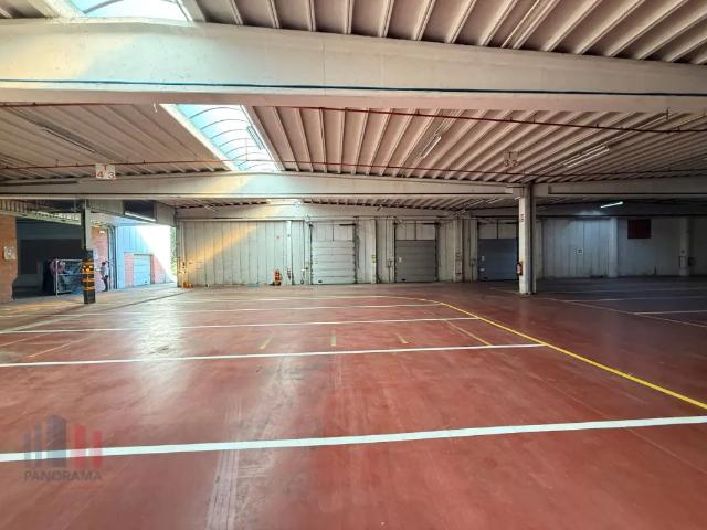 Local Commercial location à Sint-niklaas, Oost-Vlaanderen