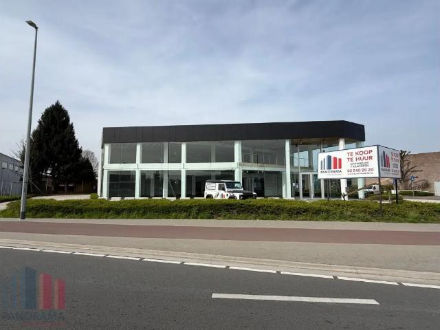 Local Commercial location à Sint-pieters-leeuw, Brabant