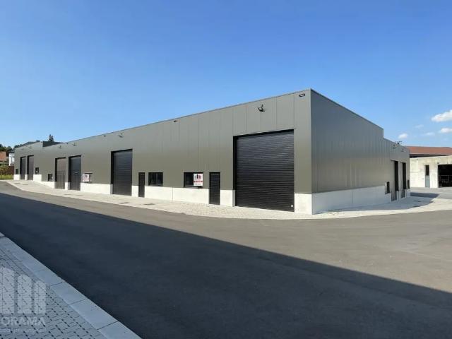 Local Commercial location à Tielt, West-Vlaanderen