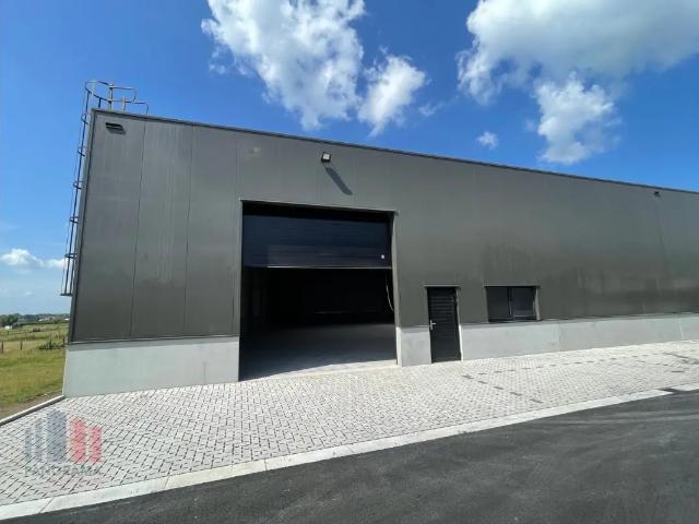 Local Commercial location à Tielt, West-Vlaanderen