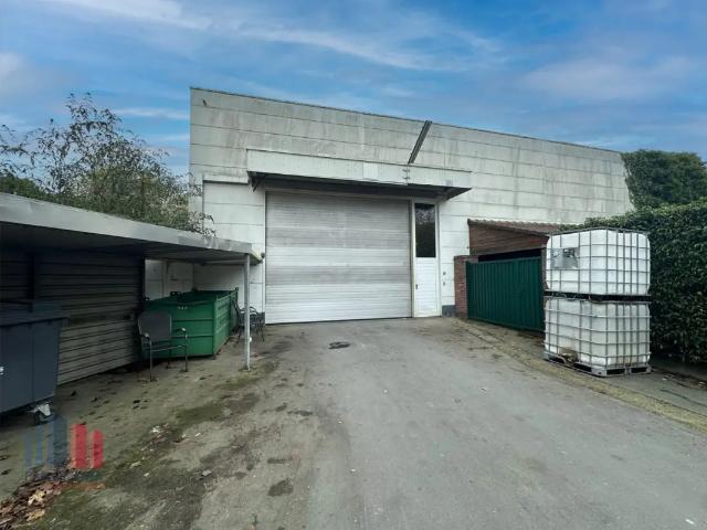 Local Commercial location à Wevelgem, West-Vlaanderen