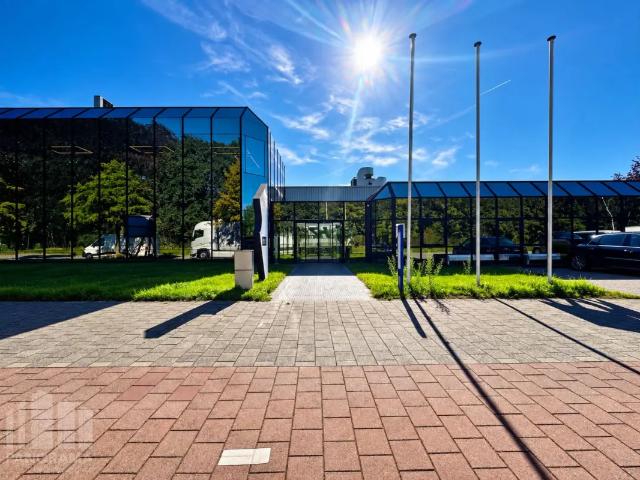 Local Commercial location à Terbekehof, Antwerpen