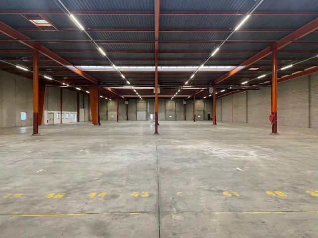 Local Commercial location à Woluwe-saint-etienne, Brabant