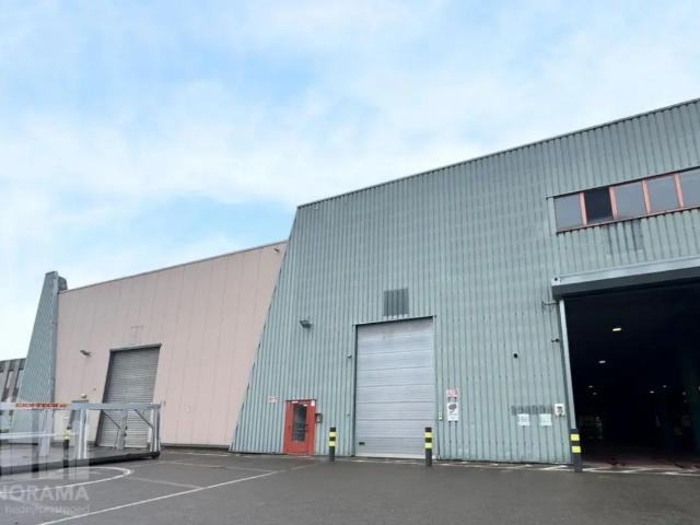 Local Commercial location à Woluwe-saint-etienne, Brabant