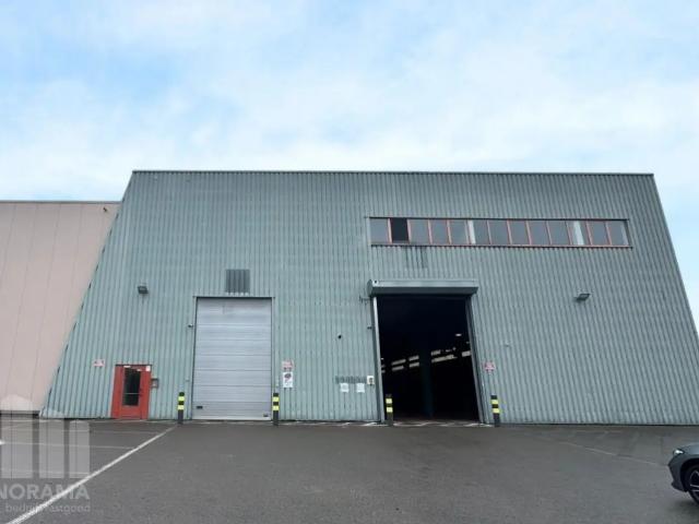 Local Commercial location à Woluwe-saint-etienne, Brabant