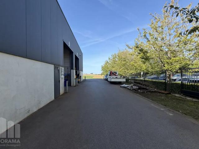 Local Commercial location à Woluwe-saint-etienne, Brabant