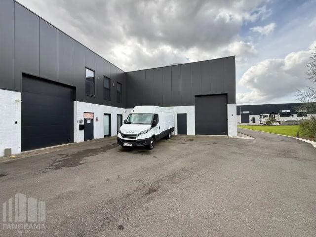 Local Commercial location à Zelzate, Oost-Vlaanderen