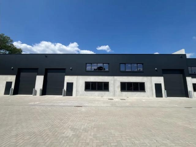 Local Commercial location à Zonhoven, Limburg