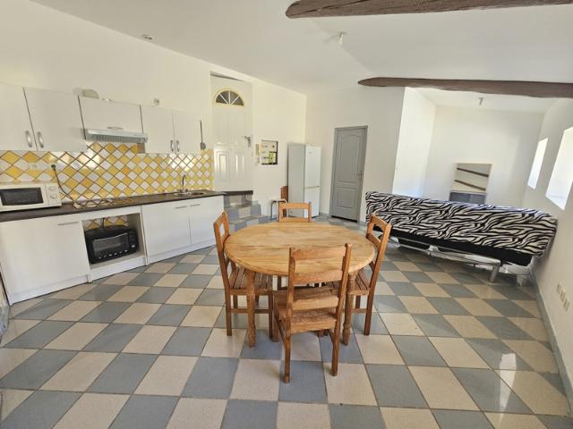 Appartement location à Nyons, Saint-restitut
