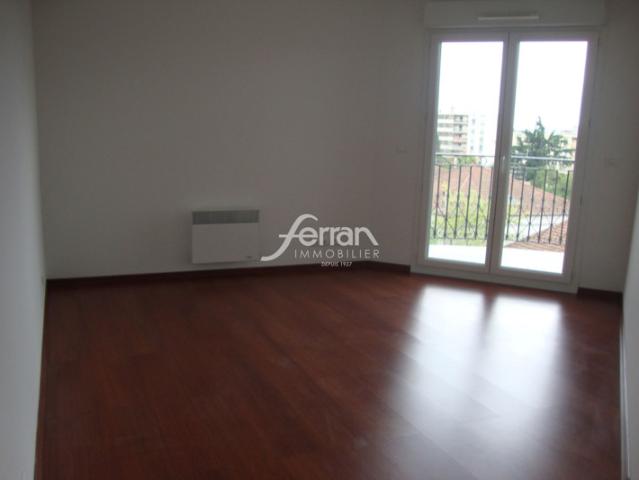 Appartement location à Arrondissement de Draguignan, Châteaudouble
