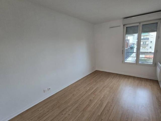 Maison location à France métropolitaine, Saint-denis