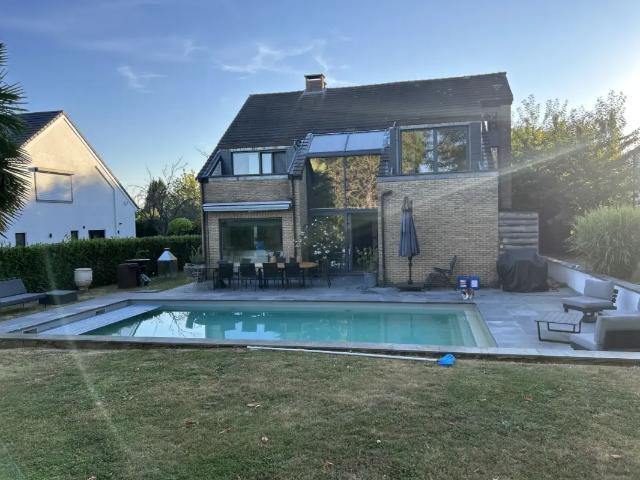 Chalet location à Waterloo, Wallonie