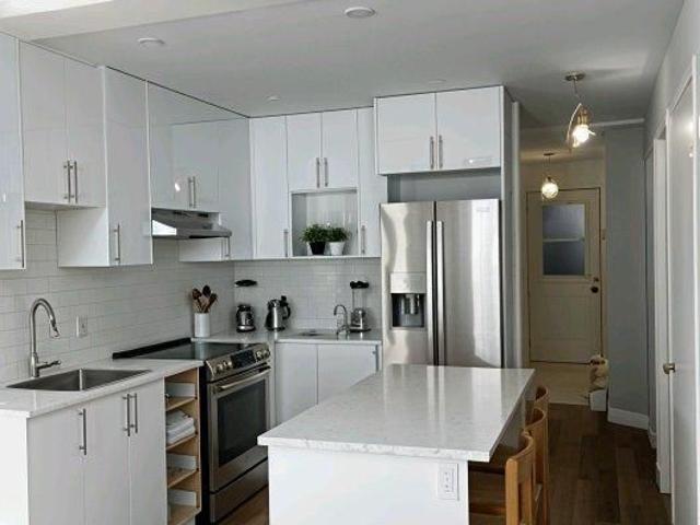 Apartment for rent in Chomedey, Quebec