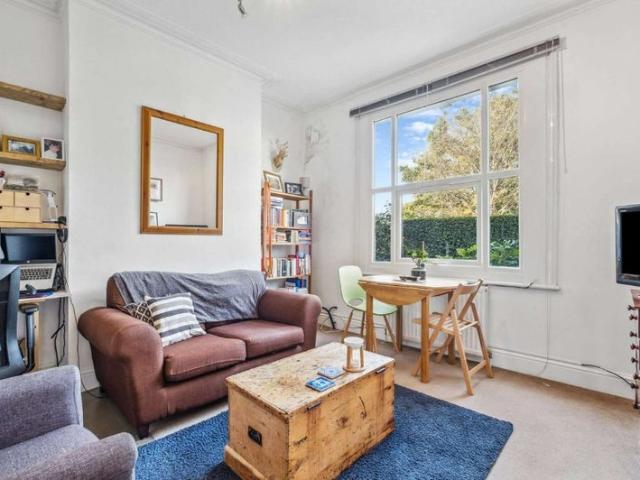 Apartment for rent in Clapham Junction, Greater London