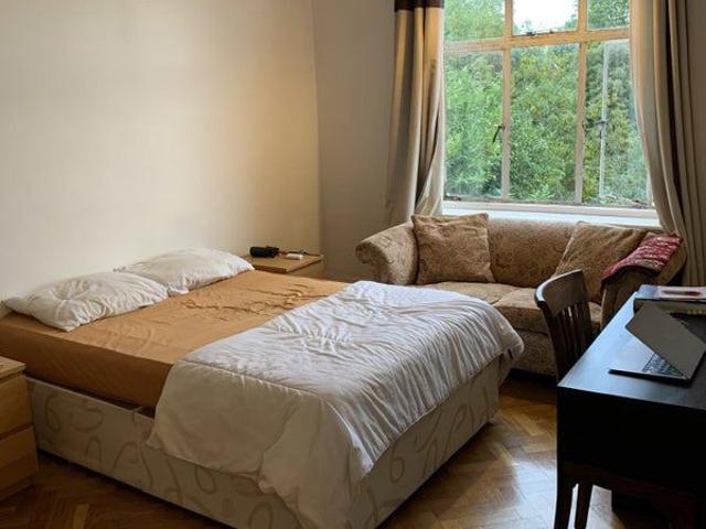 Apartment for rent in London Borough of Ealing, Greater London