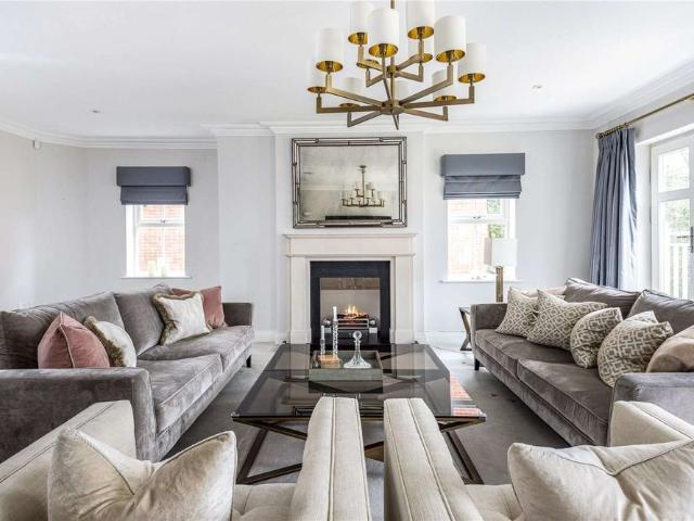 House for rent in Sunningdale, Windsor and Maidenhead