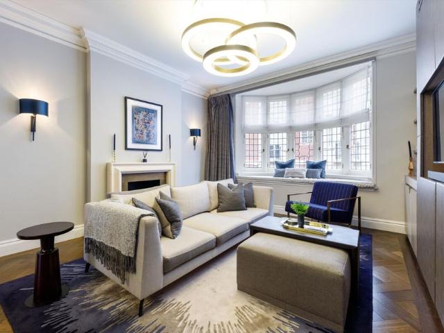 Apartment for rent in St. James's, Greater London