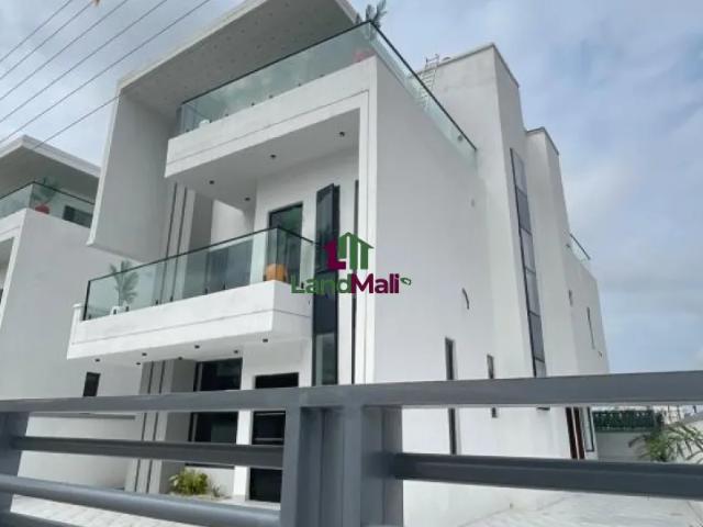 Property for sale in Eti Osa, Abuja
