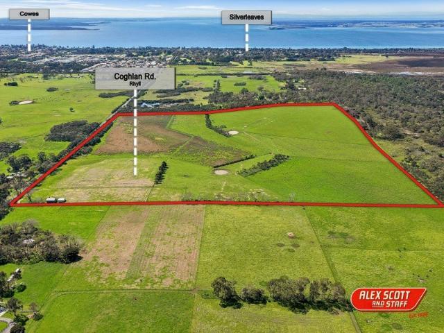 Cottage for sale in Cowes, Bass Coast Shire