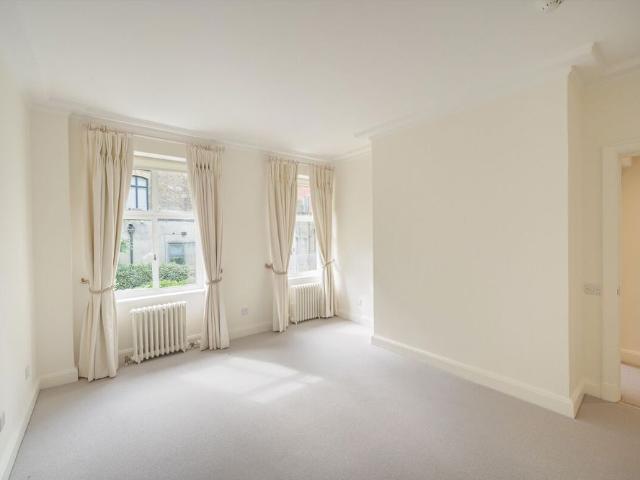 House for rent in South Kensington, Greater London